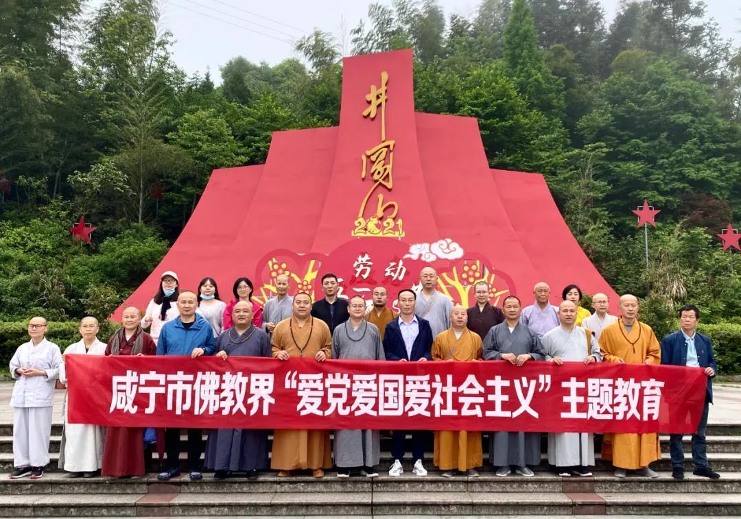 我也一直在奋斗，为什么还这么穷呢！游戏画面