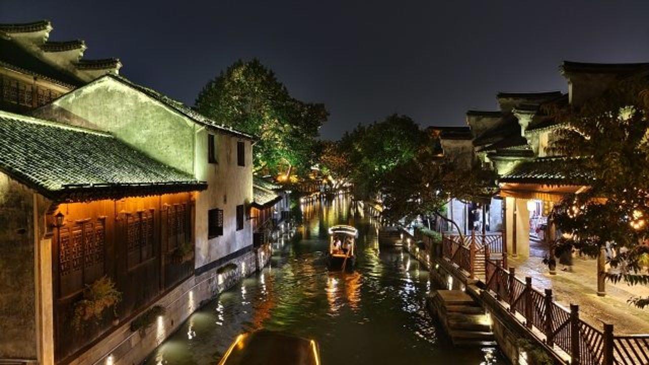 高中数学变量与变量的值有什么区别，是不是变量的值是一个确定的常数，而变量不是？游戏画面
